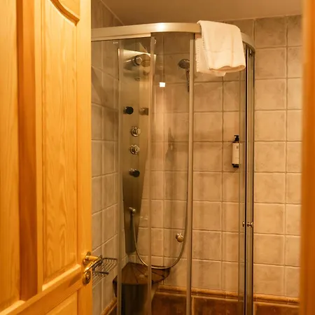 Snoe Apartment *